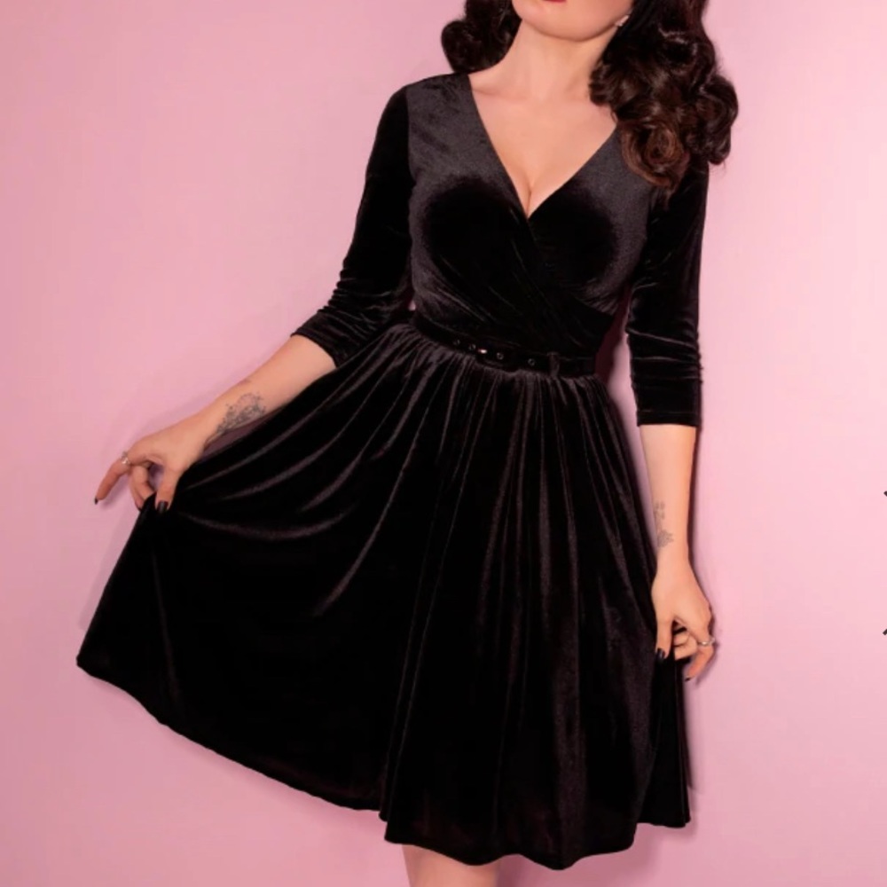 NWT - Allure Dress - Vixen by Micheline Pitt